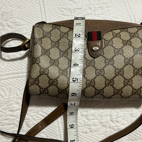 GUCCI GG Canvas Web Sherry Line Shoulder Bag
Beige Red Green 8902018 - Picture 11 of 16